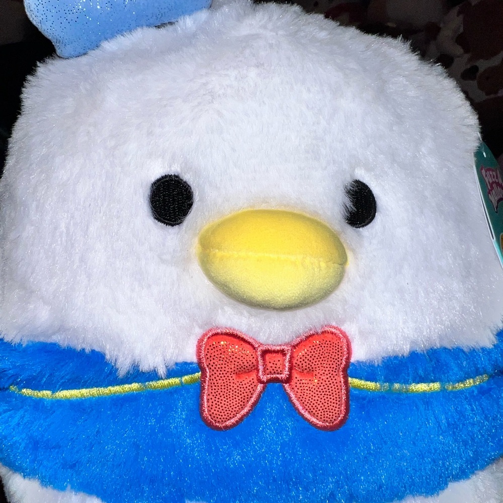 Donald Duck Fuzz-A-Mallows Plush